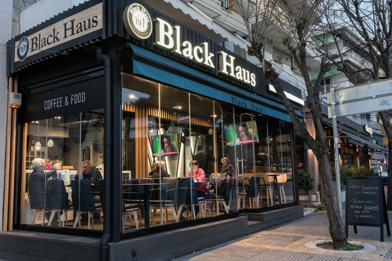Blackhaus Young Mini Thessaloniki Exterior photo